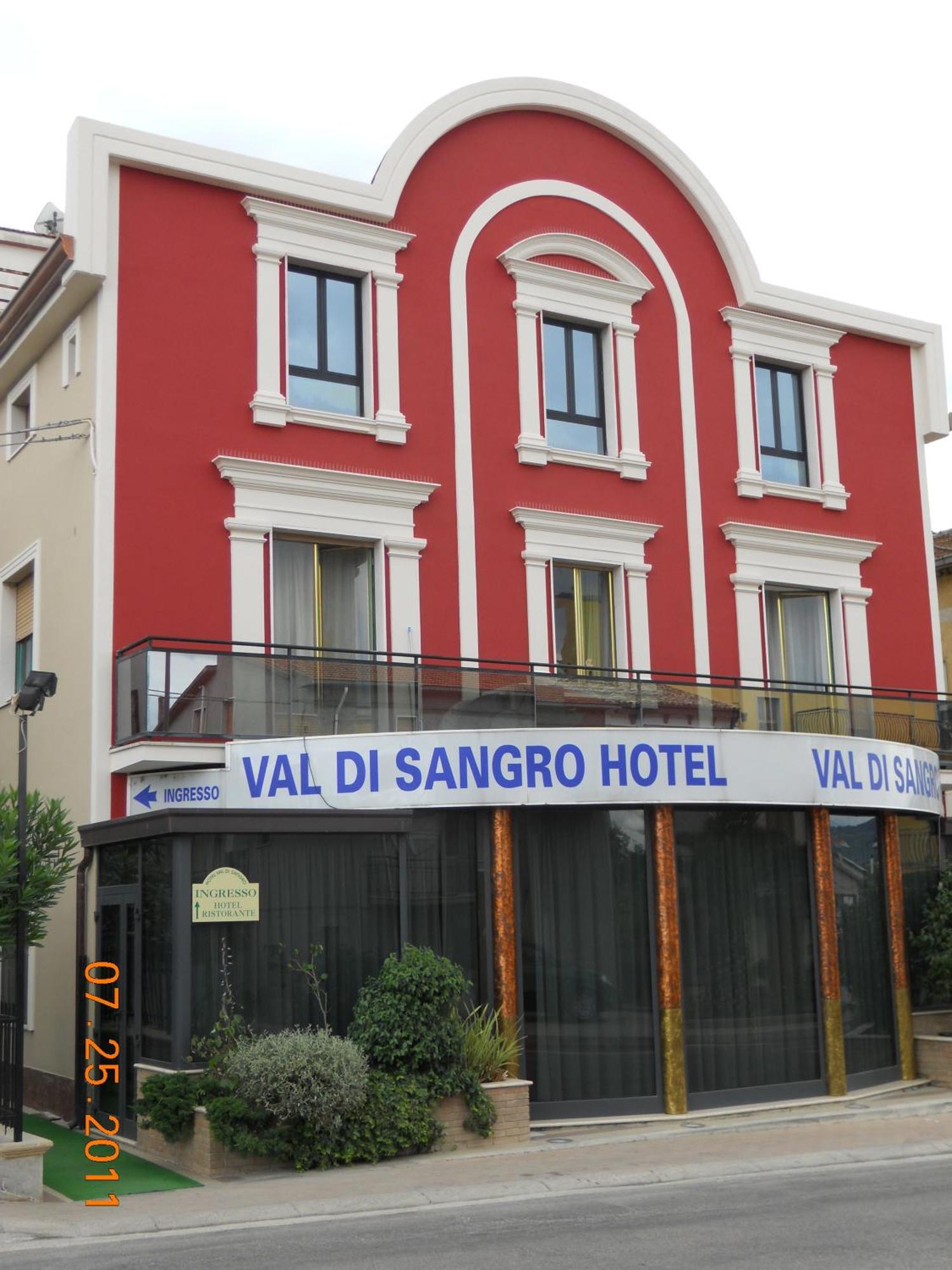 Hotel Val Di Sangro Perano ภายนอก รูปภาพ
